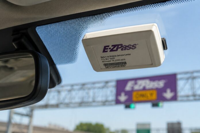 Thousands of E-ZPass Drivers May Be Paying Too Much—And a Simple Windshield Mistake Could Be Costing You Every Trip