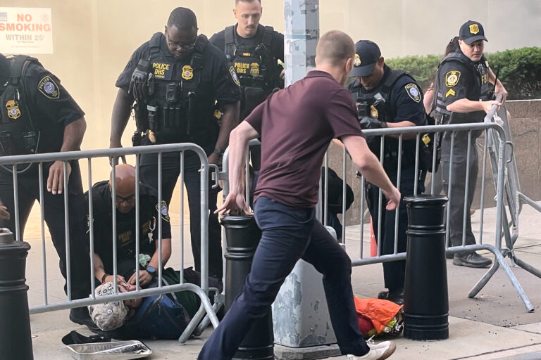 Ex-soldier Started a Fire and Fired a Pellet Gun Outside a New York Federal Building, FBI Says