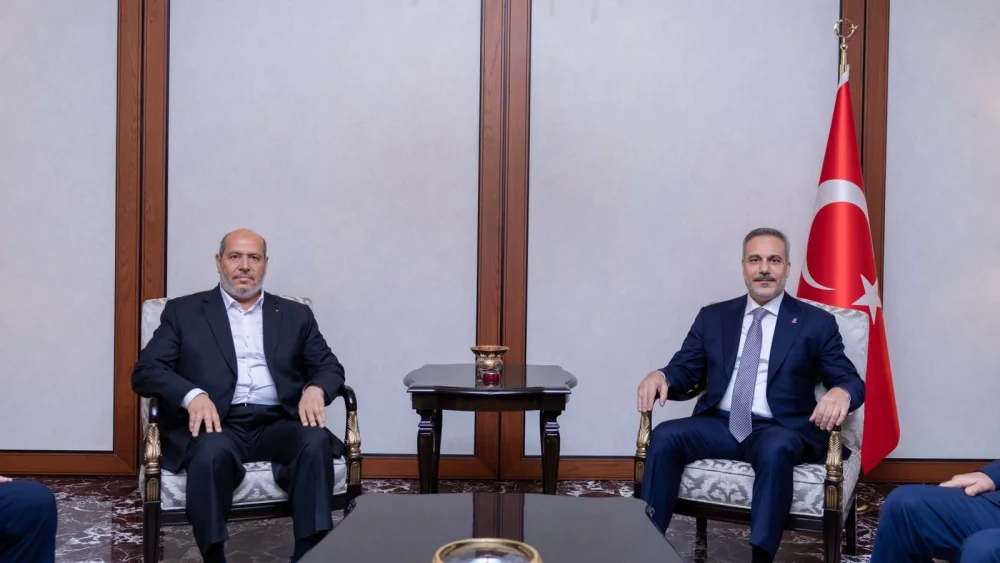 Turkish FM holds talks with new Hamas leader in Ankara