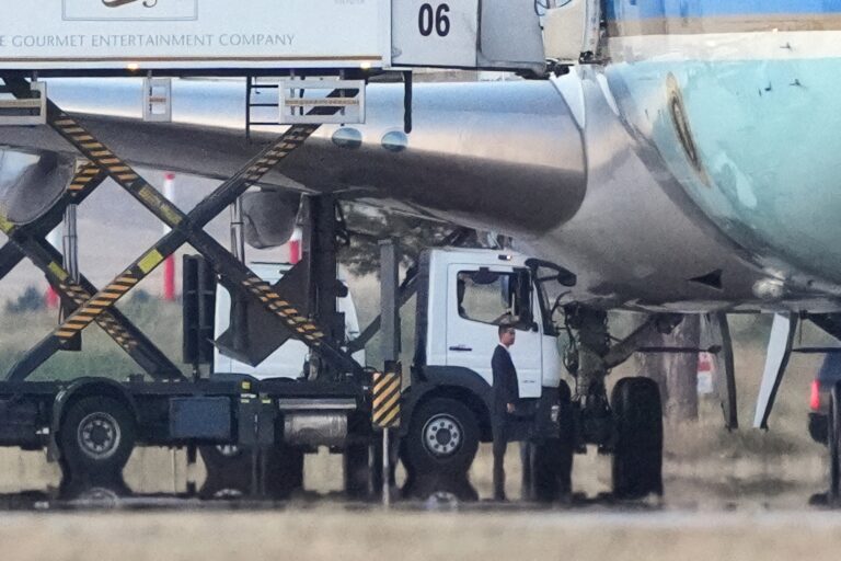 Trump Says Secret Service and the Military Wanted Him off Air Force One in Turkey Due to Threat