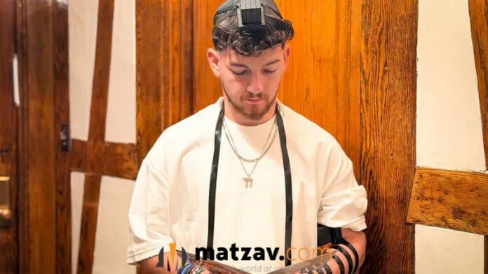 Freed Hostage Returns to Nova Massacre Site, Puts on Tefillin at Place Where Hamas Took Him