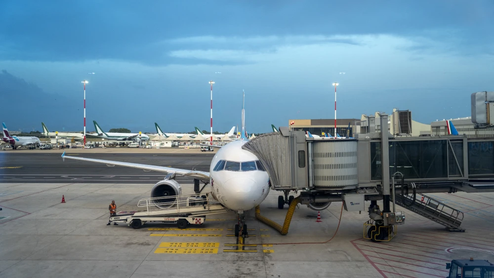 Italian court forces airport to ditch Israeli defense maker