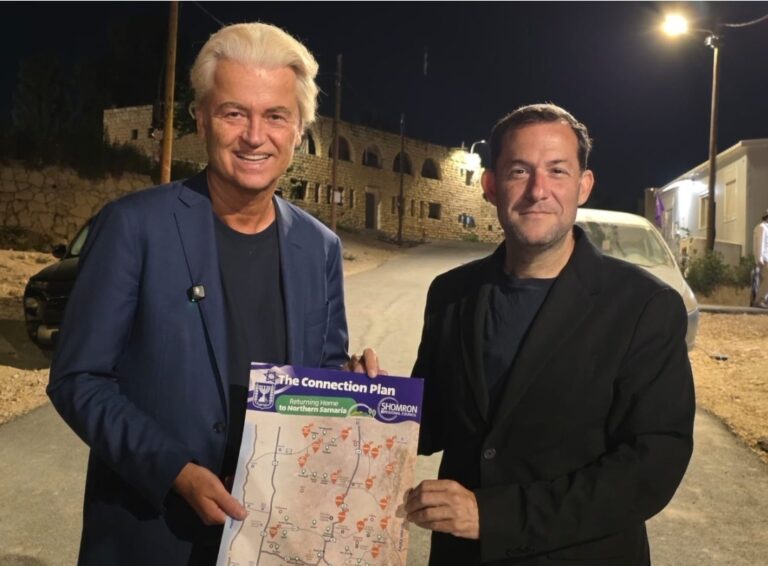 Dutch Opposition Leader Geert Wilders Visits Samaria, Affirms Jewish Claim to Land