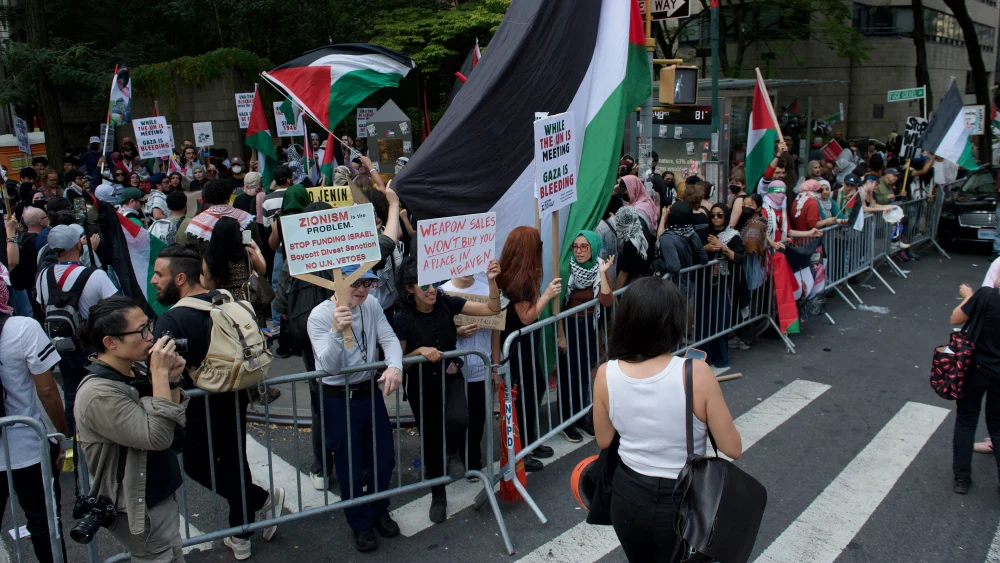 America’s upper-middle class antisemitism