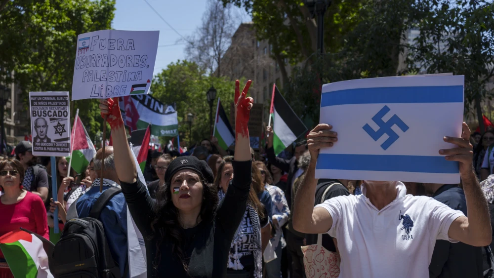 Israeli envoy slams German ruling on Nazism comparison