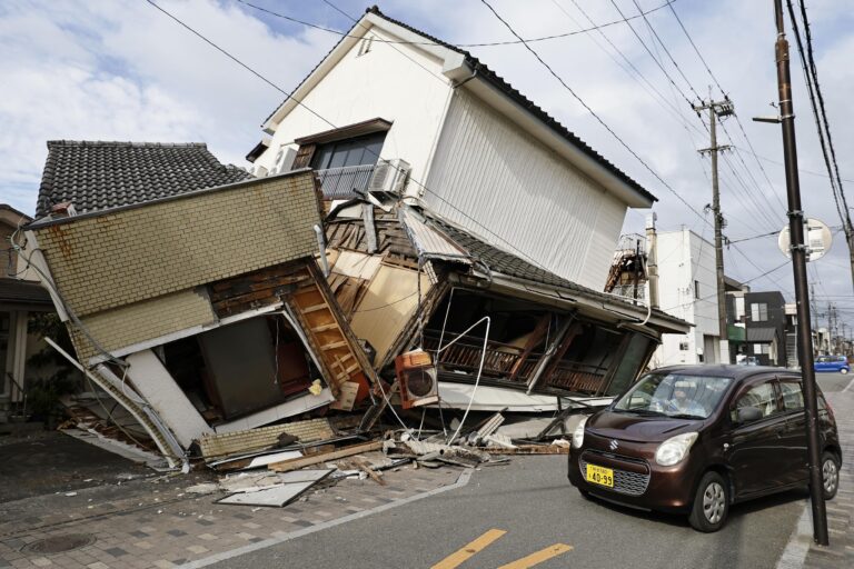 Photos Show the Aftermath of a Damaging Earthquake in Southwestern Japan