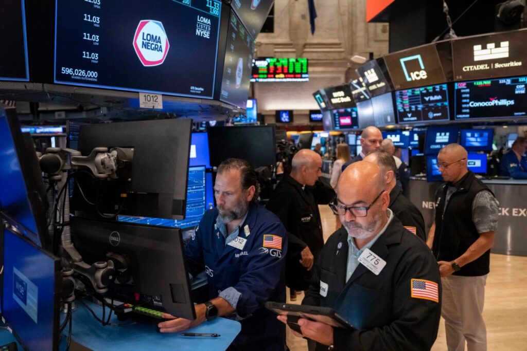 US Stocks Rise Back Towards Records As AI Companies Report Strong Profits