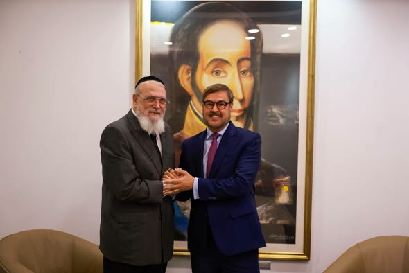 Venezuela’s Chief Rabbi Urges Government to Restore Diplomatic Ties With Israel